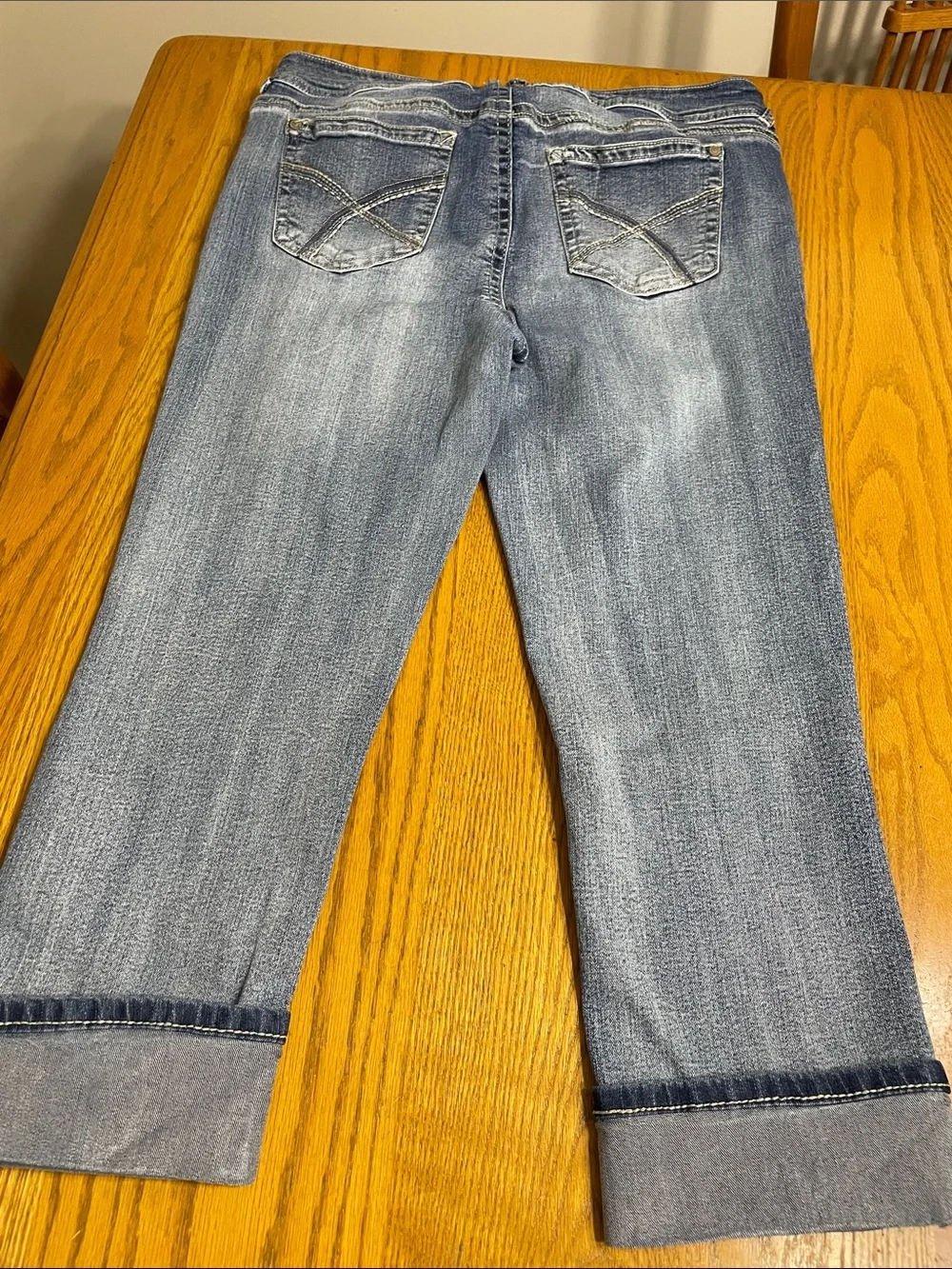 Wallflower Luscious Curvy Fit Light Blue Cropped Jeans Cuffed Juniors Size 13
